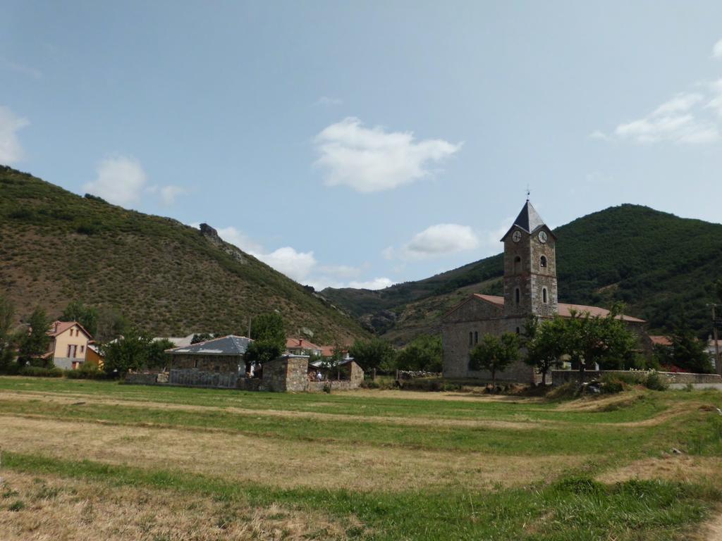 Casa Rural La Altanera Barniedo de la Reina 外观 照片
